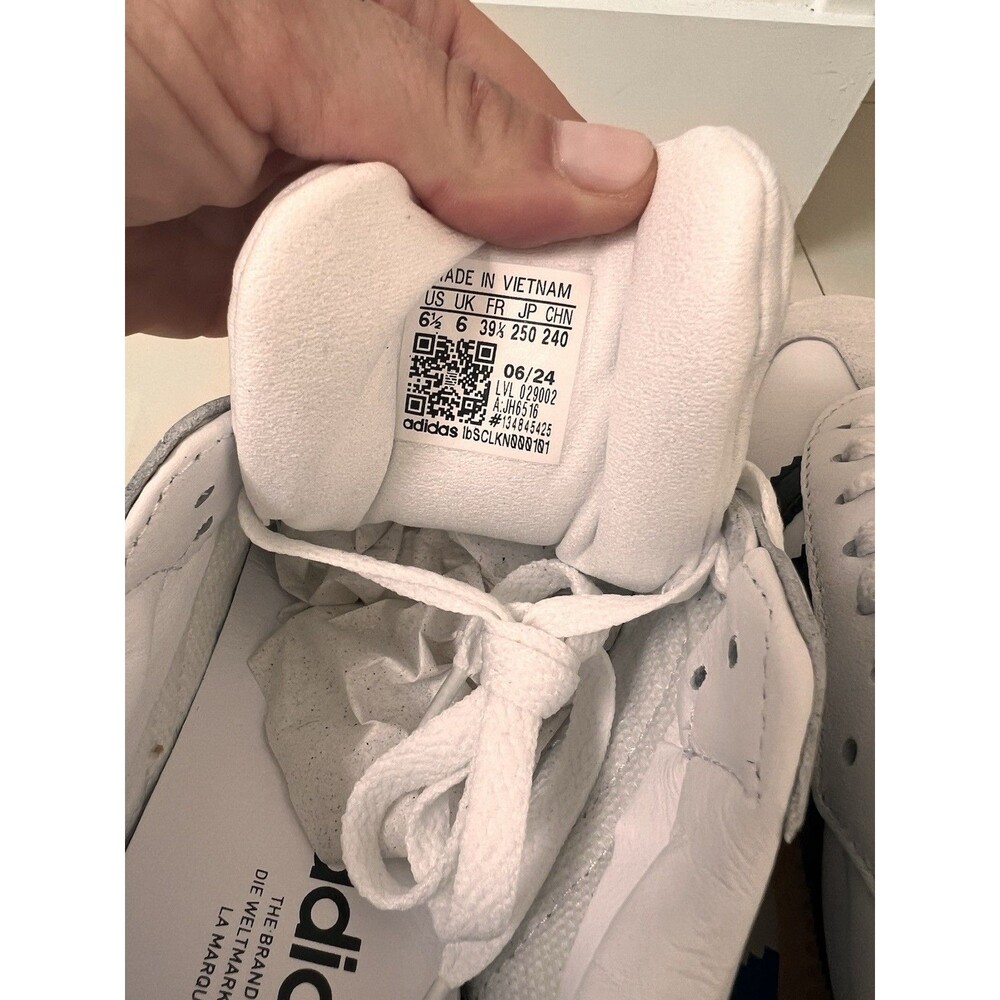 Adidas Samba XLG Shoes JH6516 DAMAGED BOX 6.5 Youth 8 Women White Black Gum NEW - Picture 8 of 14